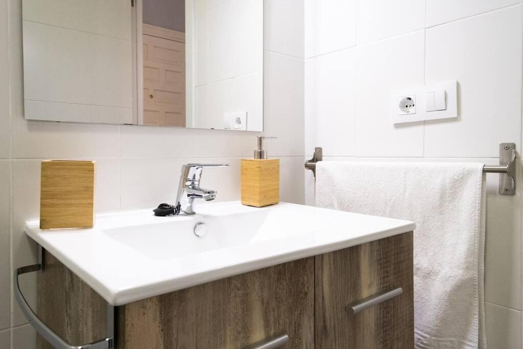 Apartamento Centro - Zona Arenal Daire Sevilla Dış mekan fotoğraf